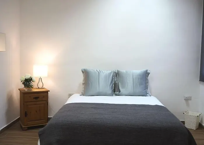 Contemporary Centre Apartamento Valeta